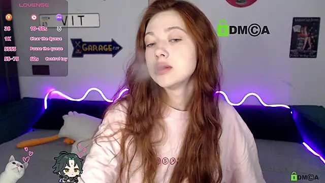 Snapshot of AmourLily chatting on July 2026 06:25:01 AM AmourLily online show from July 2026 06:25:01 AM