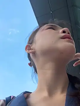Snapshot of Adora188 chatting on October 2025 08:18:02 AM Adora188 online show from October 2025 08:18:02 AM