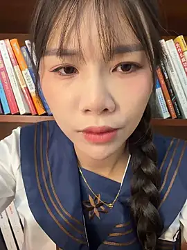 Adora188 online show from April 2026 12:18:02 AM