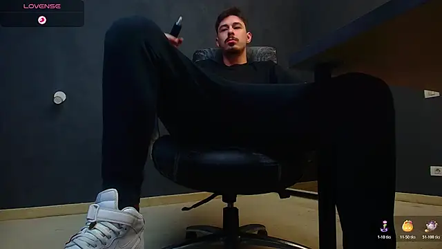 EnzoRace online show from October 2025 06:23:02 AM