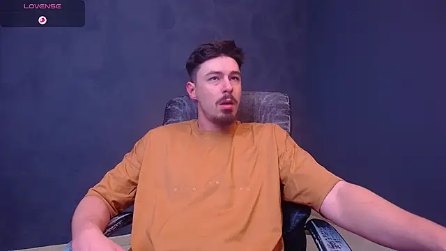 EnzoRace online show from December 2025 05:50:02 AM