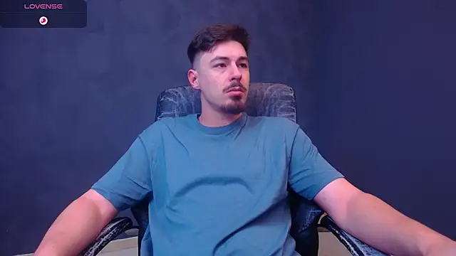 EnzoRace online show from November 2025 05:40:01 AM