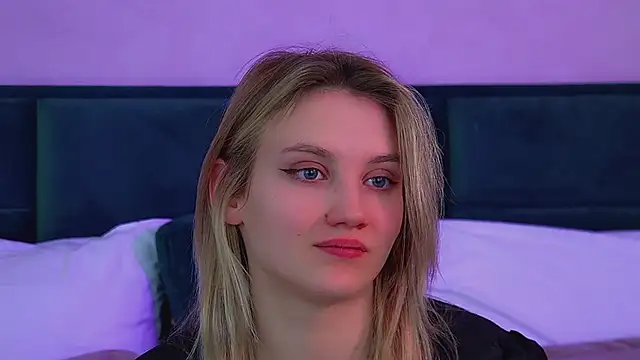 StacyEvances online show from February 2026 06:27:02 PM