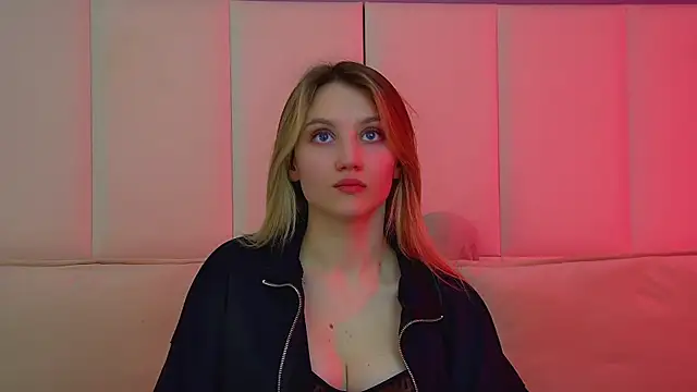 StacyEvances online show from March 2026 07:08:02 PM