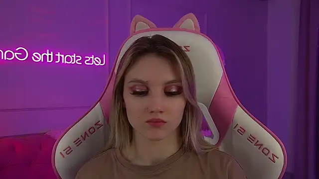 StacyEvances online show from March 2026 05:08:02 AM