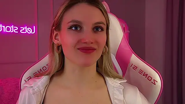 StacyEvances online show from February 2026 06:21:01 PM