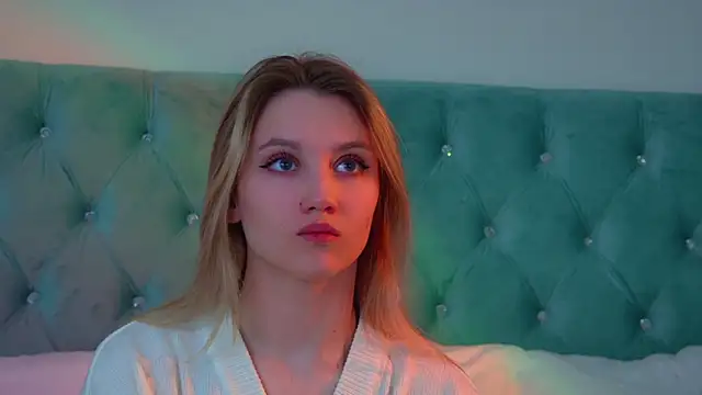 StacyEvances online show from March 2026 06:09:01 PM