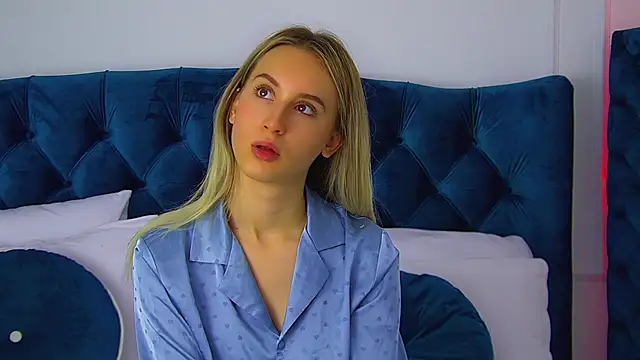 VictoriaHopsons online show from September 2025 07:36:01 AM