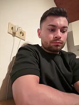 irimiea1729 online show from December 2025 11:22:01 PM