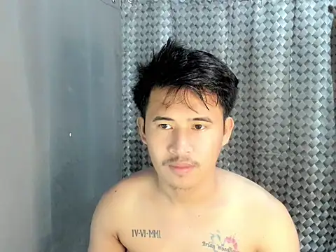 Adim-pinoy146 online show from May 2026 07:25:02 PM