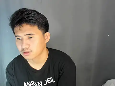 Adim-pinoy146 online show from April 2026 12:20:01 PM