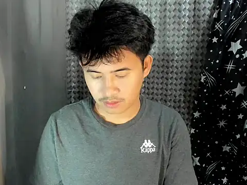 Adim-pinoy146 online show from June 2026 06:52:01 PM