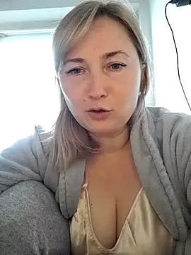 Xseniy online show from October 2025 07:32:01 AM