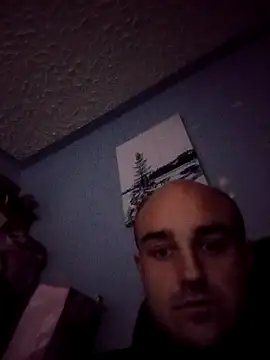 Bulbasaurisme online show from December 2025 11:51:01 PM