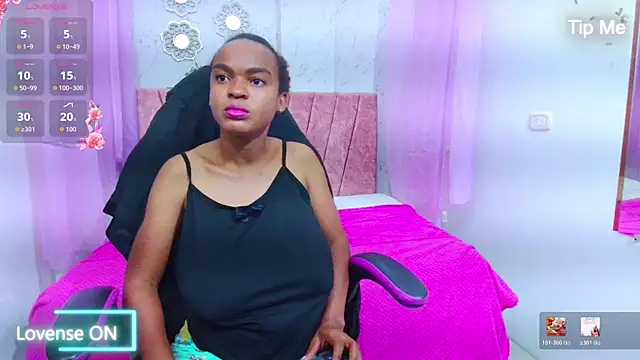 mia  thomson  online show from April 2026 03:24:01 AM