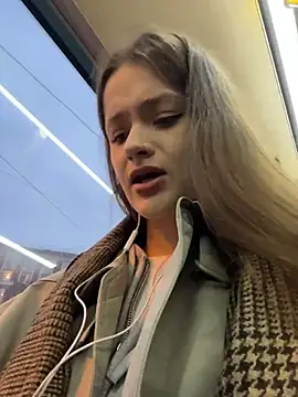 KittyQueeny online show from October 2025 02:16:02 PM