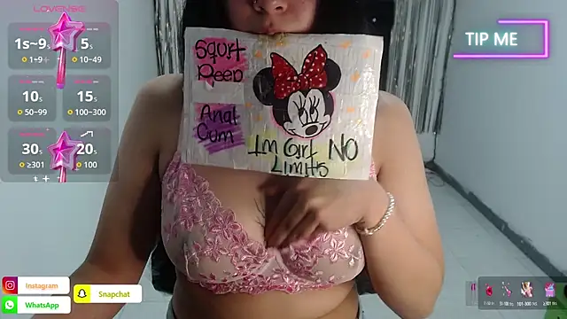 Snapshot of Darkittydoll_15 chatting on September 2025 01:21:01 PM Darkittydoll 15 online show from September 2025 01:21:01 PM