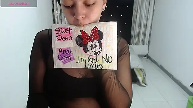 Snapshot of Darkittydoll_15 chatting on September 2025 01:09:02 PM Darkittydoll 15 online show from September 2025 01:09:02 PM