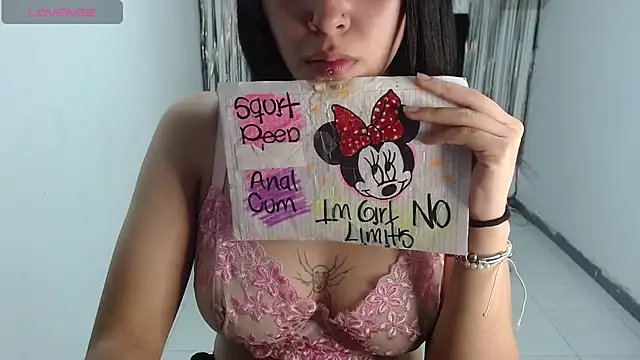 Snapshot of Darkittydoll_15 chatting on September 2025 02:10:01 PM Darkittydoll 15 online show from September 2025 02:10:01 PM