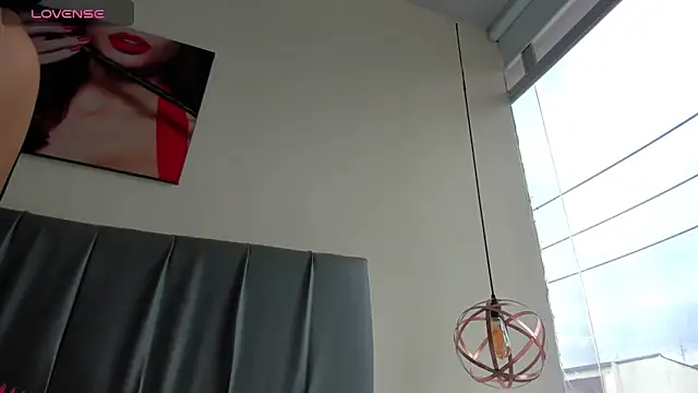 iisabella noa online show from April 2026 12:31:02 PM