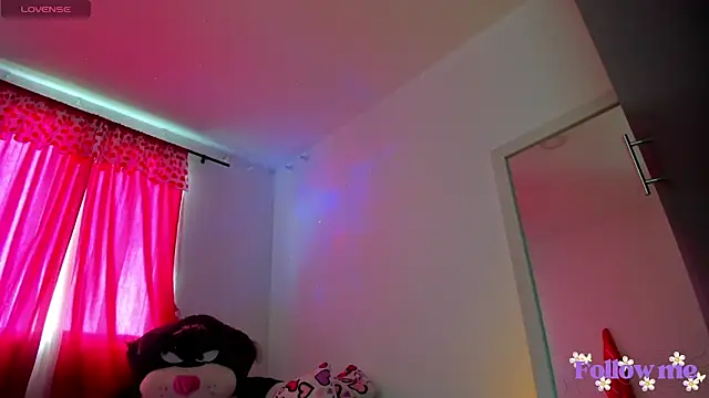 milita houston online show from December 2025 03:16:01 PM