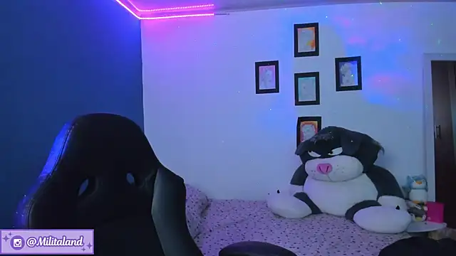 milita houston online show from September 2025 09:07:01 PM