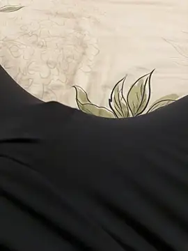 Snapshot of Afrodite-2025 chatting on October 2025 05:02:01 PM Afrodite-2025 online show from October 2025 05:02:01 PM