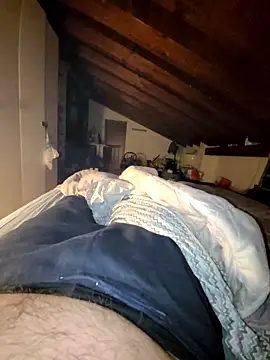 giova17cm online show from October 2025 09:03:01 PM