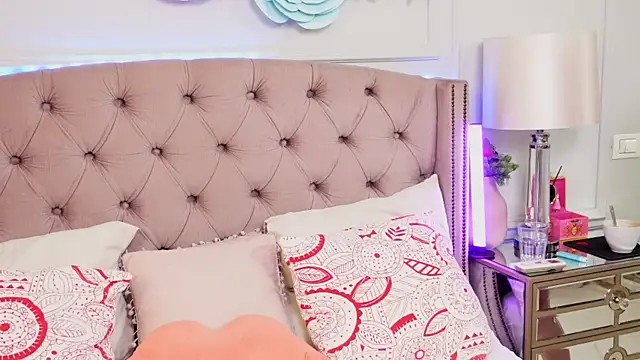 JenniferLovve online show from April 2026 04:16:02 AM