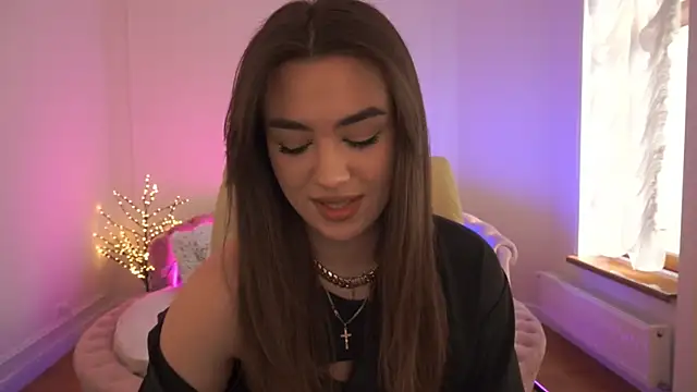 EricaSin online show from April 2026 01:04:02 PM