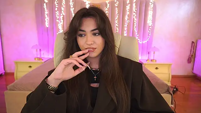 EricaSin online show from April 2026 01:18:01 PM