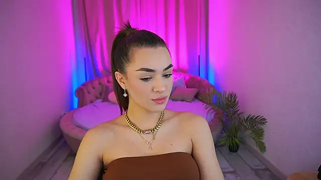 EricaSin online show from November 2025 07:30:01 AM