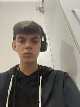 Cos minn online show from November 2025 03:17:01 PM