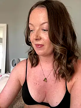 Snapshot of ScottishGymBunny chatting on November 2025 10:19:02 AM ScottishGymBunny online show from November 2025 10:19:02 AM