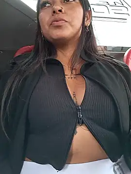 LunaHot 777 online show from October 2025 07:34:02 PM