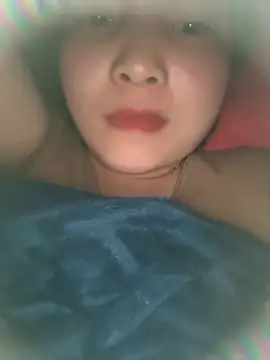 NguyenMyy online show from December 2025 07:47:02 PM