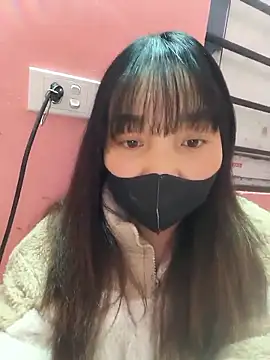 NguyenMyy online show from January 2026 02:43:02 PM