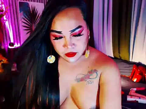 CumFactoryLuna online show from April 2026 10:33:01 AM