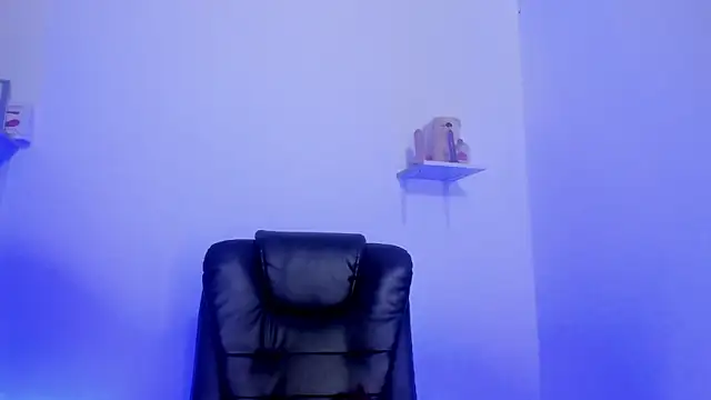 Cooperrosscute233 online show from October 2025 12:01:02 AM