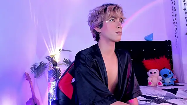 Cooperrosscute233 online show from April 2026 07:31:02 PM