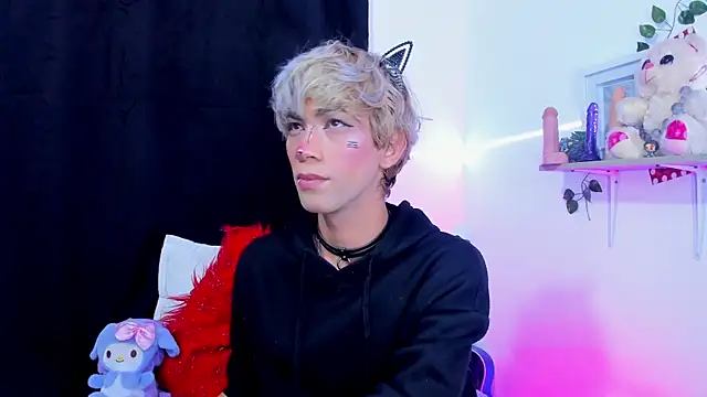 Cooperrosscute233 online show from October 2025 02:18:02 PM