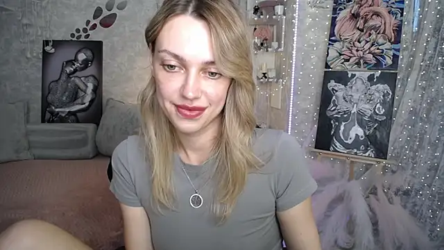 NickyAdamidi online show from June 2026 04:16:02 PM