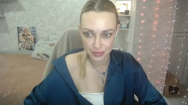 NickyAdamidi online show from October 2025 03:15:01 PM
