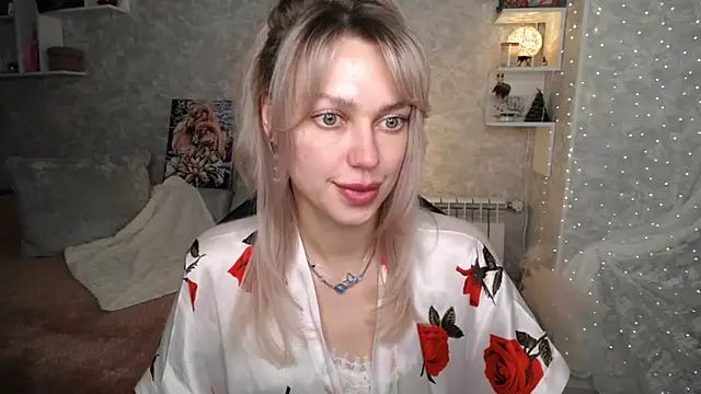 NickyAdamidi online show from January 2026 01:18:02 PM