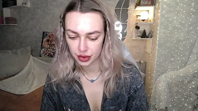 NickyAdamidi online show from January 2026 03:16:01 PM
