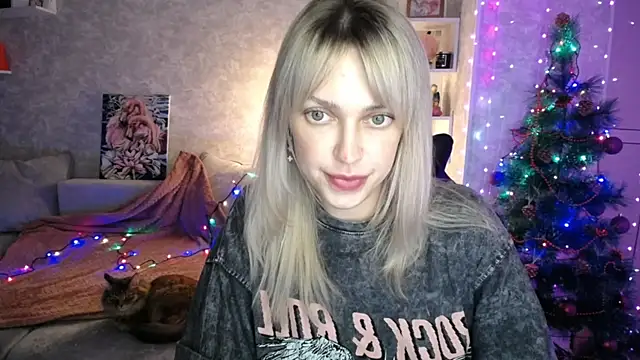 NickyAdamidi online show from December 2025 07:09:02 PM