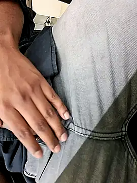 puuuhi online show from April 2026 12:29:02 PM