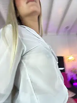 MystiqueXXX online show from October 2025 01:12:02 PM