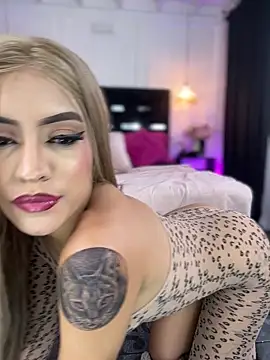 MystiqueXXX online show from October 2025 01:13:02 PM