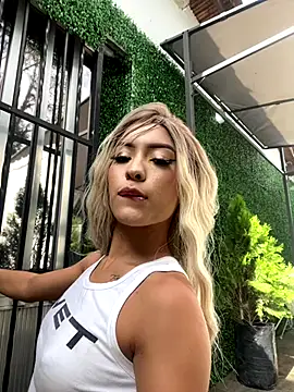 MystiqueXXX online show from September 2025 01:06:01 PM